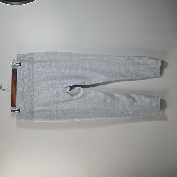 Aviation Gray Leggings - Picture 4 of 6